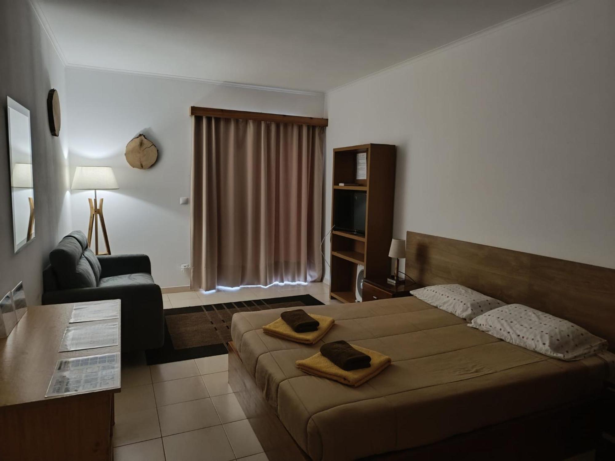 Azores Garden House - Private Suites & Apartments - Automatic Self Check-In Ponta Delgada Dış mekan fotoğraf